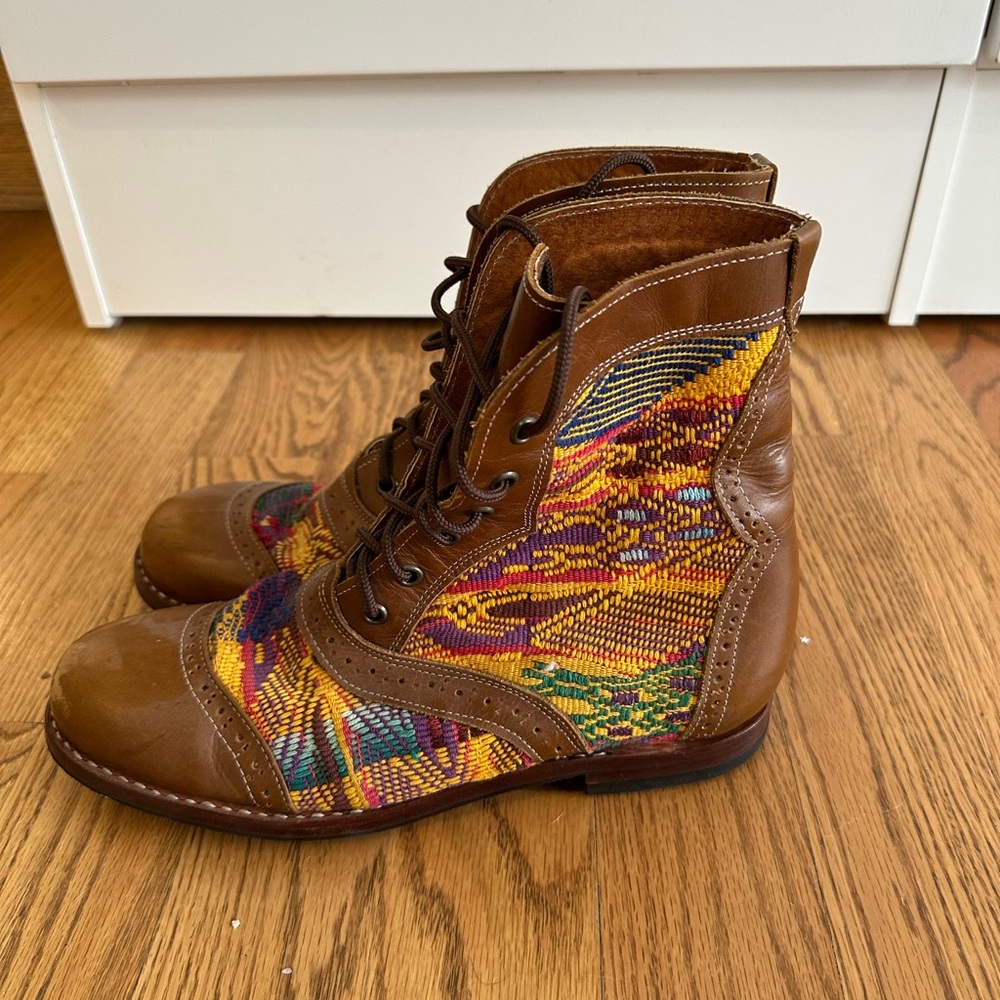 Artisan crafted leather lace up boots size 40 with Guatemalan Huipil pattern